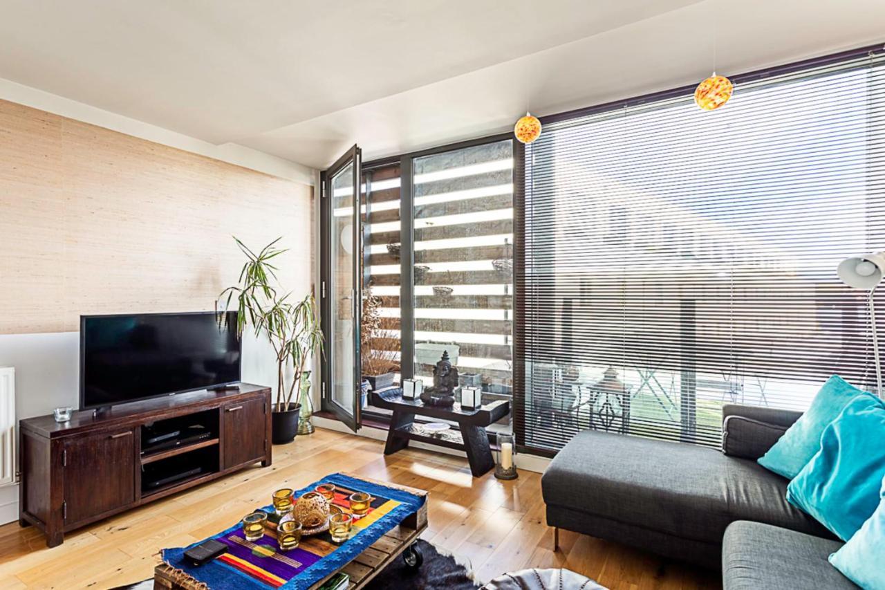 Modern Cosy On Vibrant Deptford High Street *