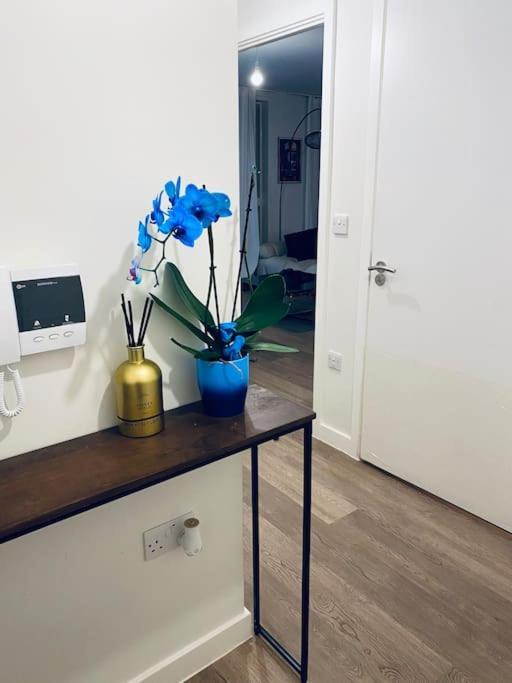 Stunning 1 Bed Luxury Appartement *
