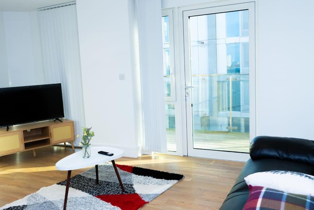 1 Bed Luxury Comfortable Apt Apartamento Londres