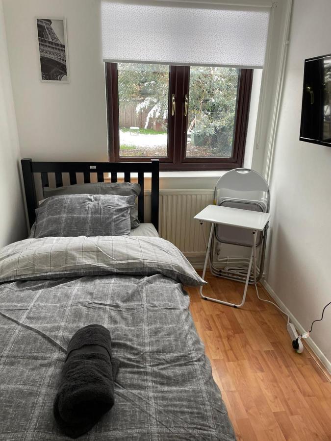Lovely 4 Bedroom 2 Bathroom Apartment London