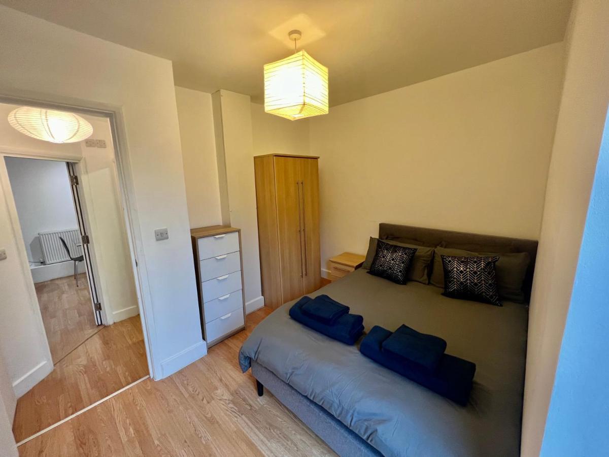 Modern With Large Patio In Marylebone London