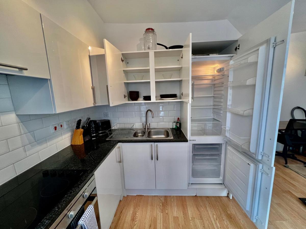 Apartment Modern With Large Patio In Marylebone