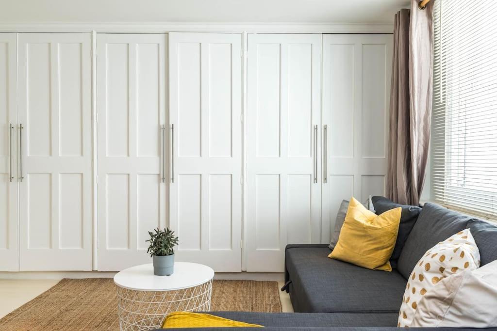 Apartment Spacious Beautiful Just-renovated Flat With Patio - Chelsea London