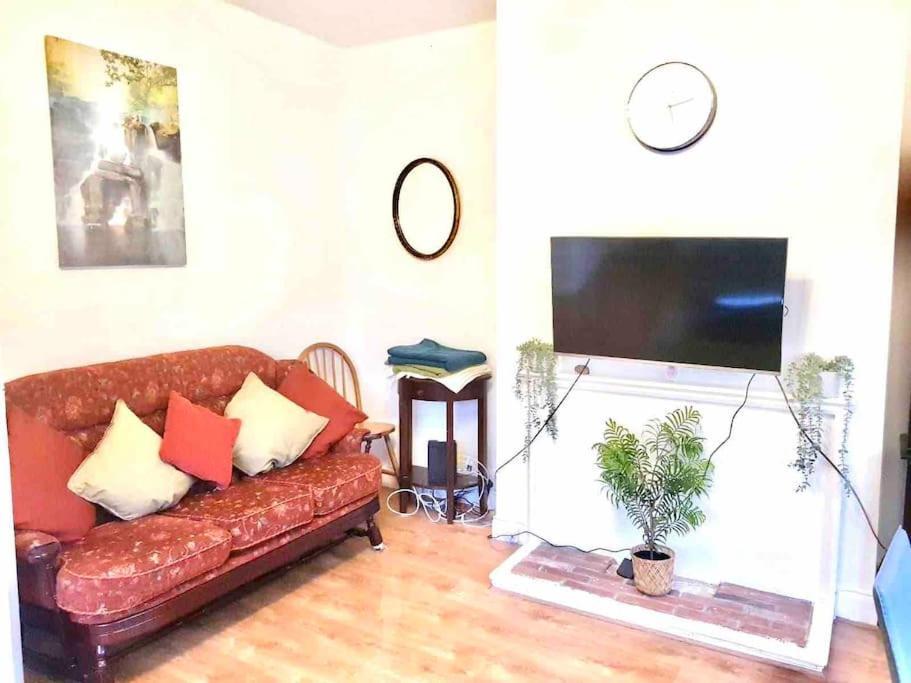 Apartment Spacious 3 Bed Flat Close To Central *