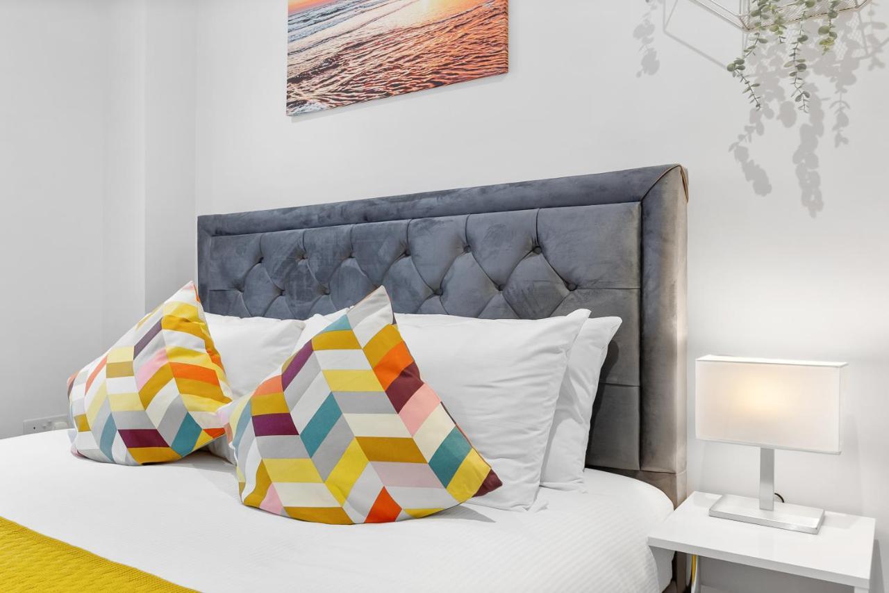 Crystal Palace Suites Gasthuis *
