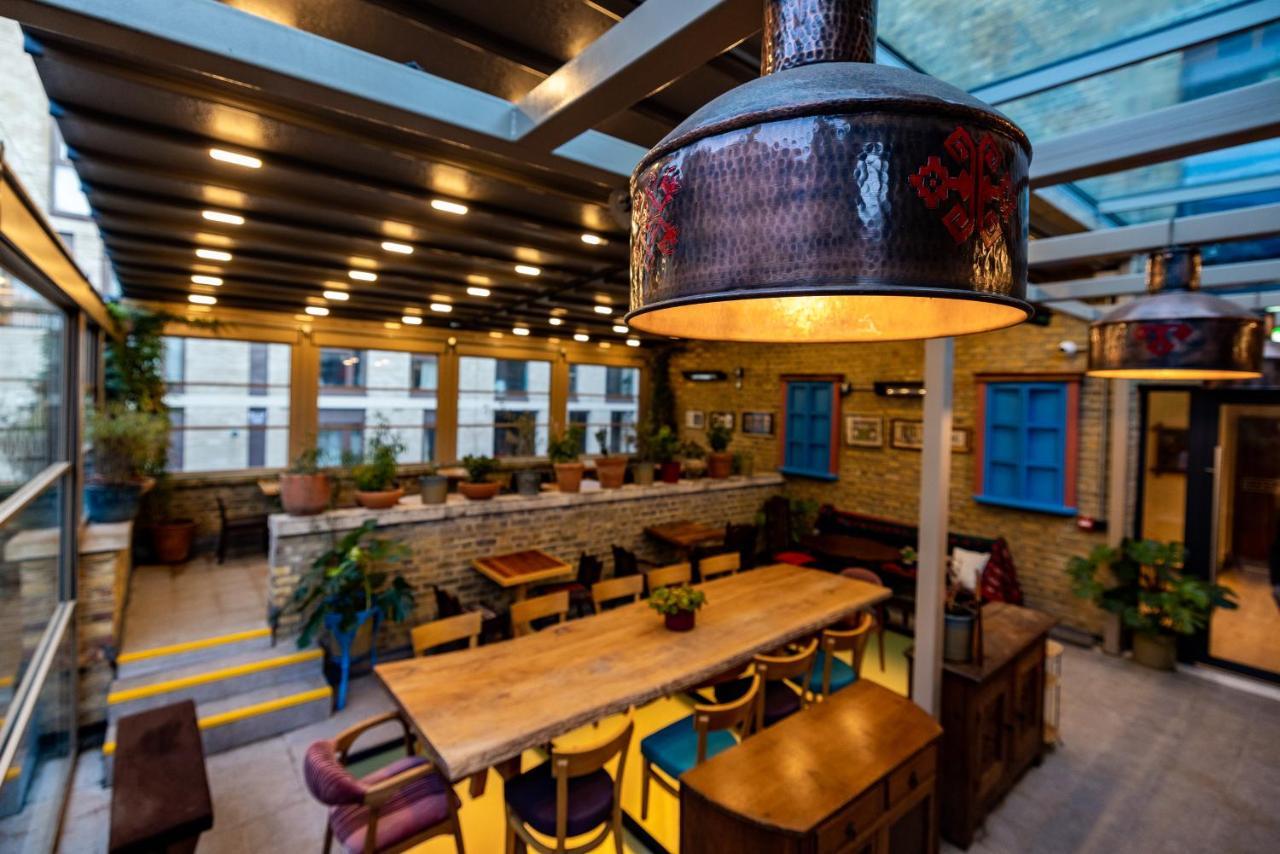 Limehouse Library 4* Londen