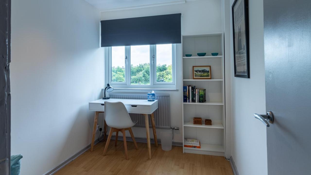 Bridge 3 Bedroom House With Reception Room, Office And Private Garden Сasa de vacaciones