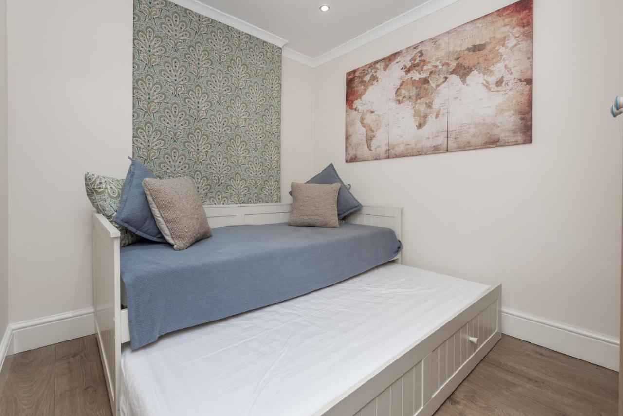 Villa The House - Entire London