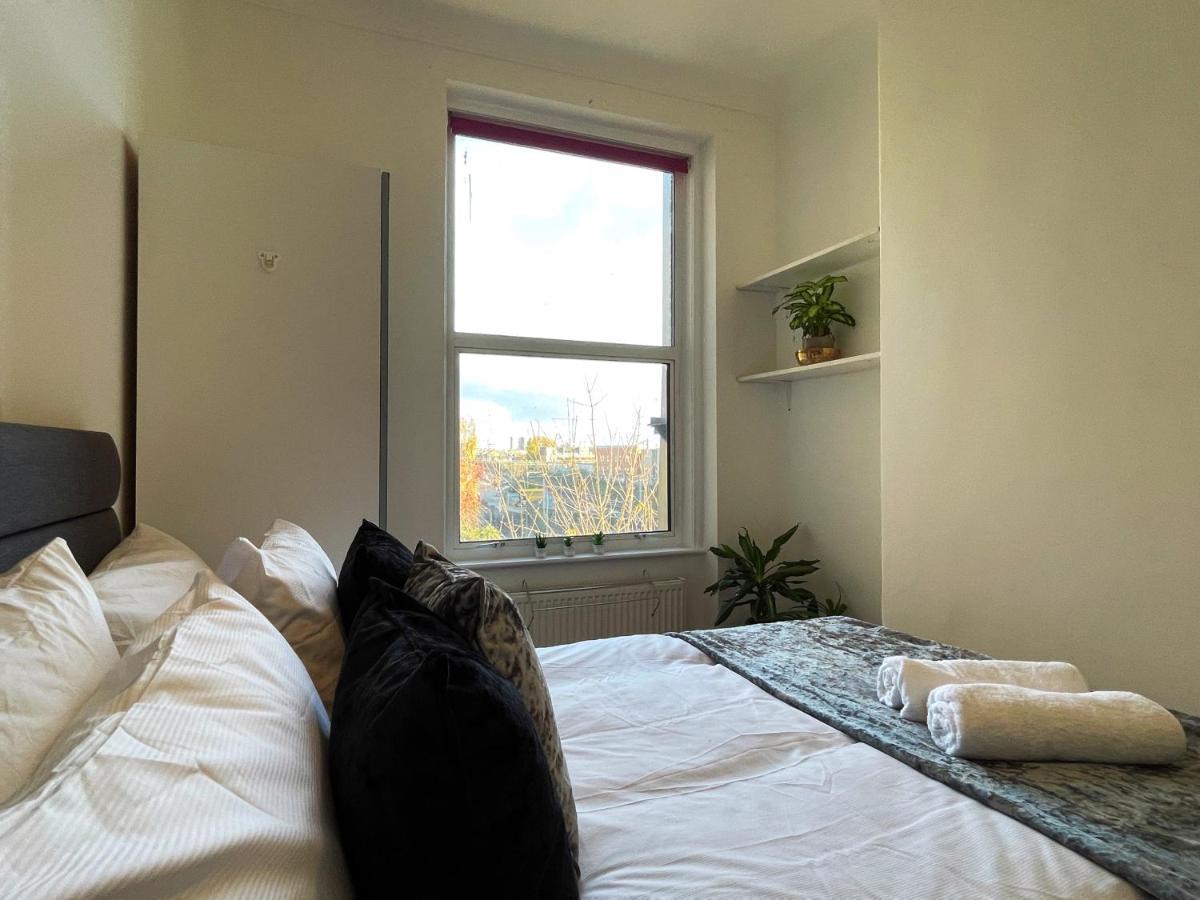 Apartamento Sarah's Cozy Near Queen's Park