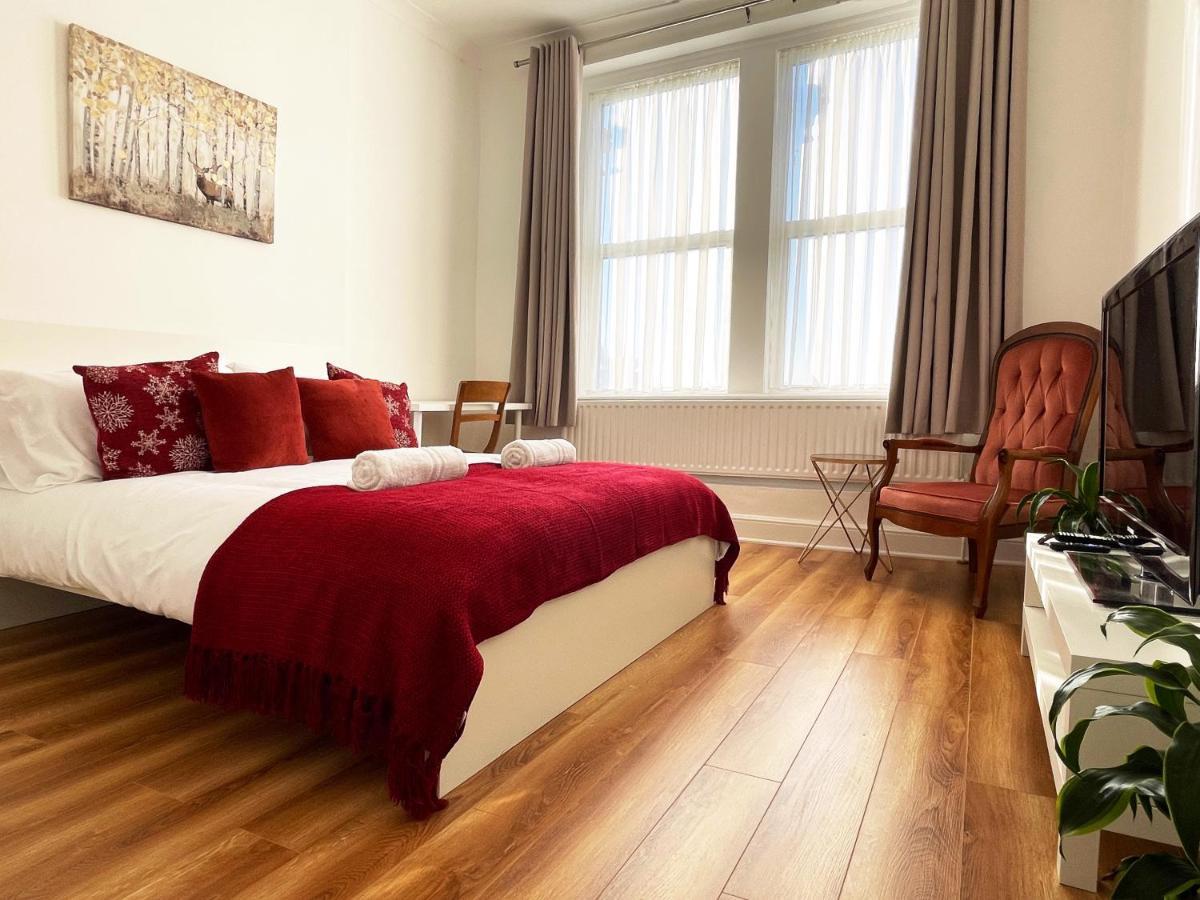 Apartamento Sarah's Cozy Near Queen's Park