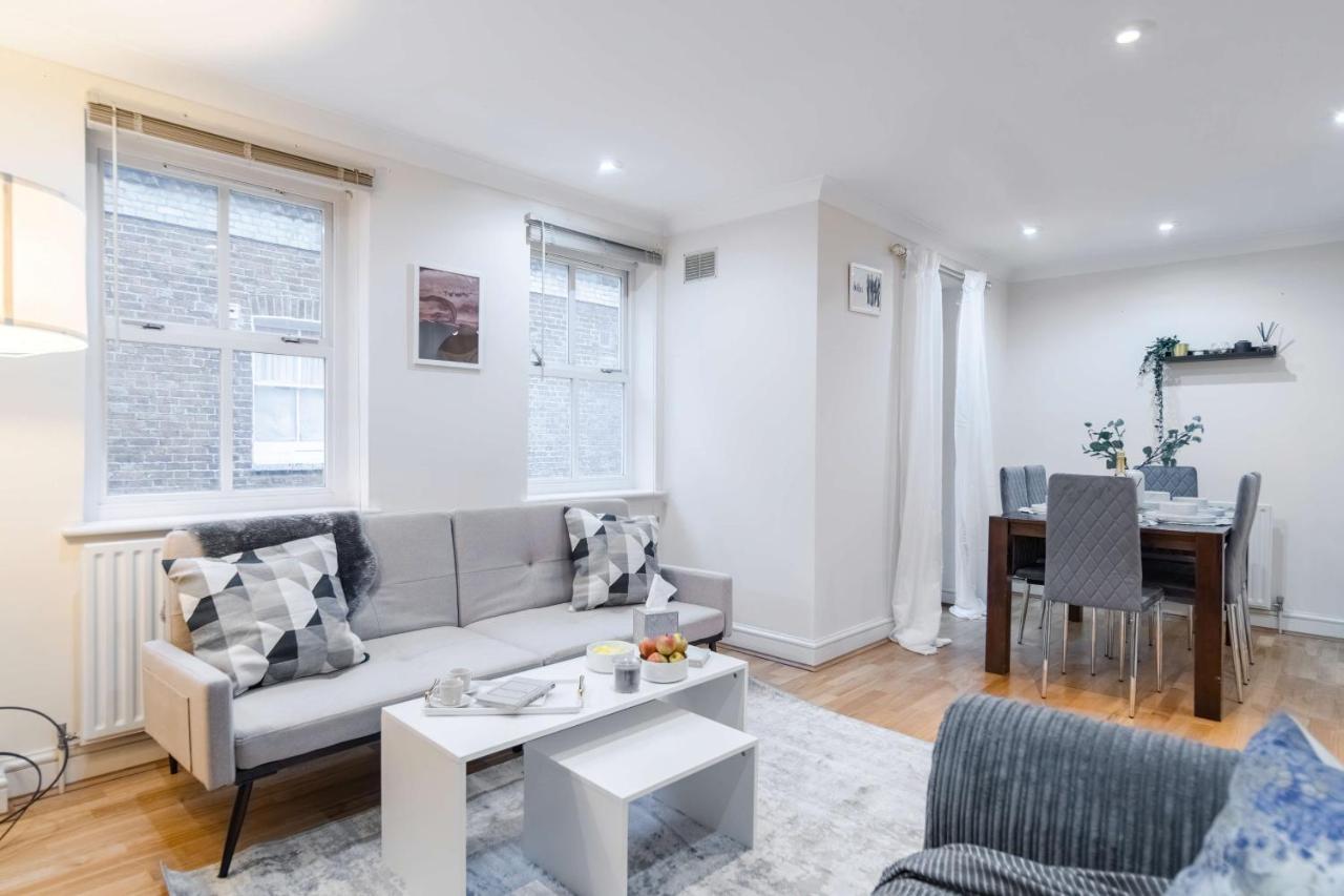 Beatles Mews Town House * Londen