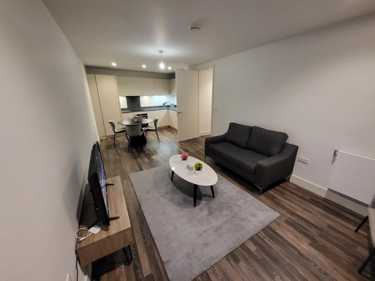 71 Bondway, Parry St, Sw81sf Londen