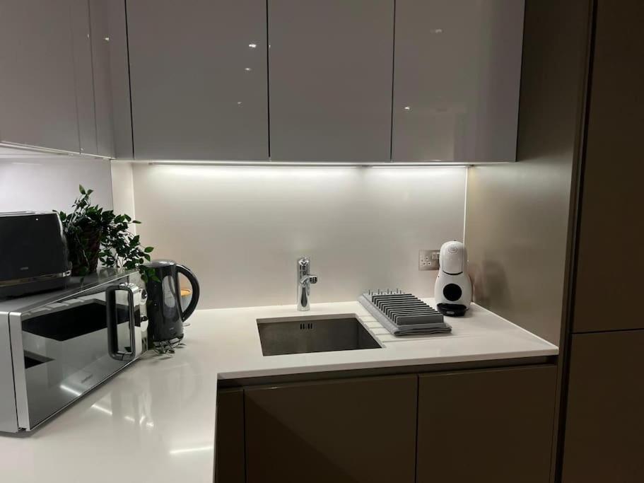 Beautiful In Wembley Appartement Londen