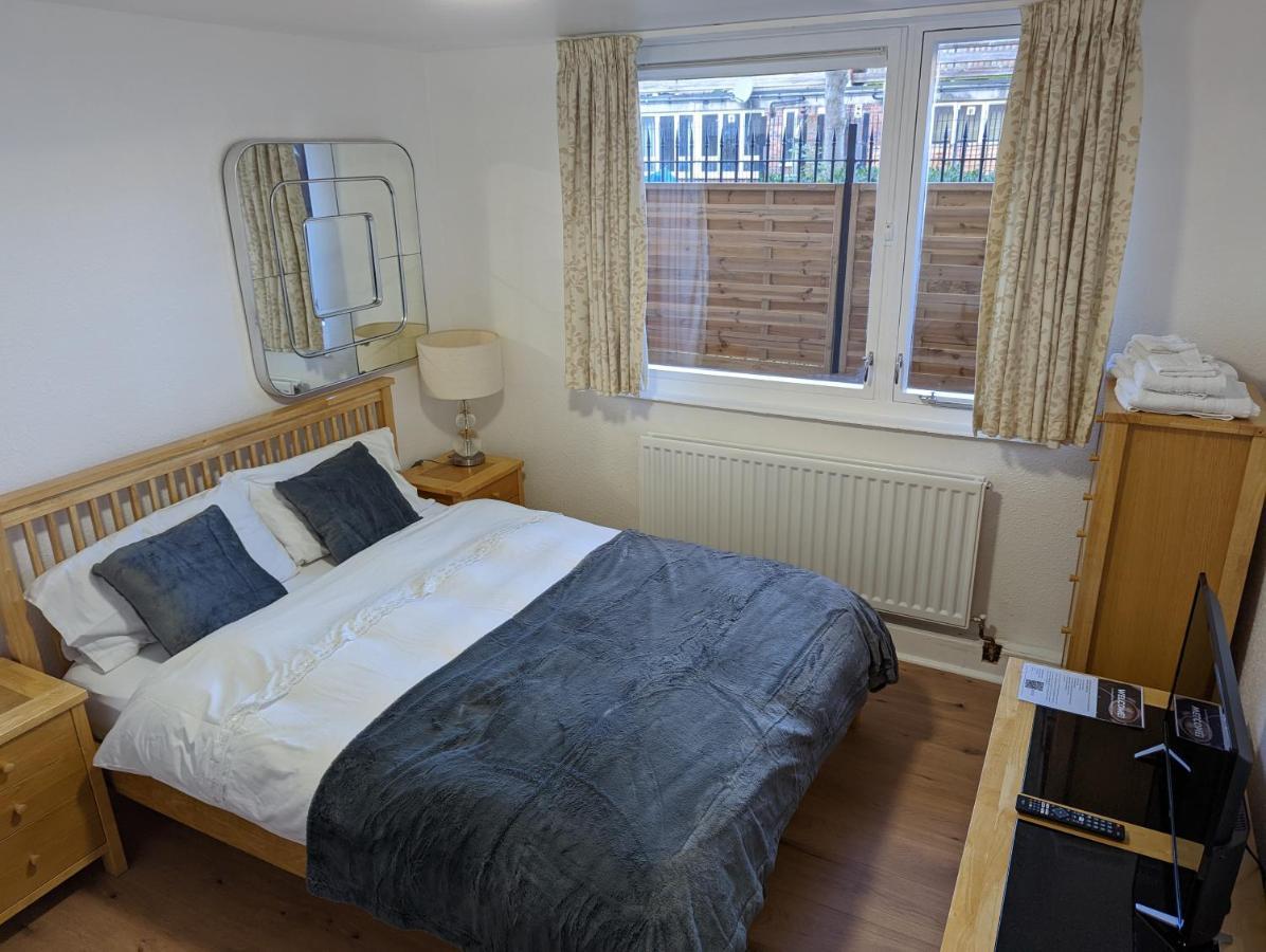 Beautiful Independent In Uk Londen