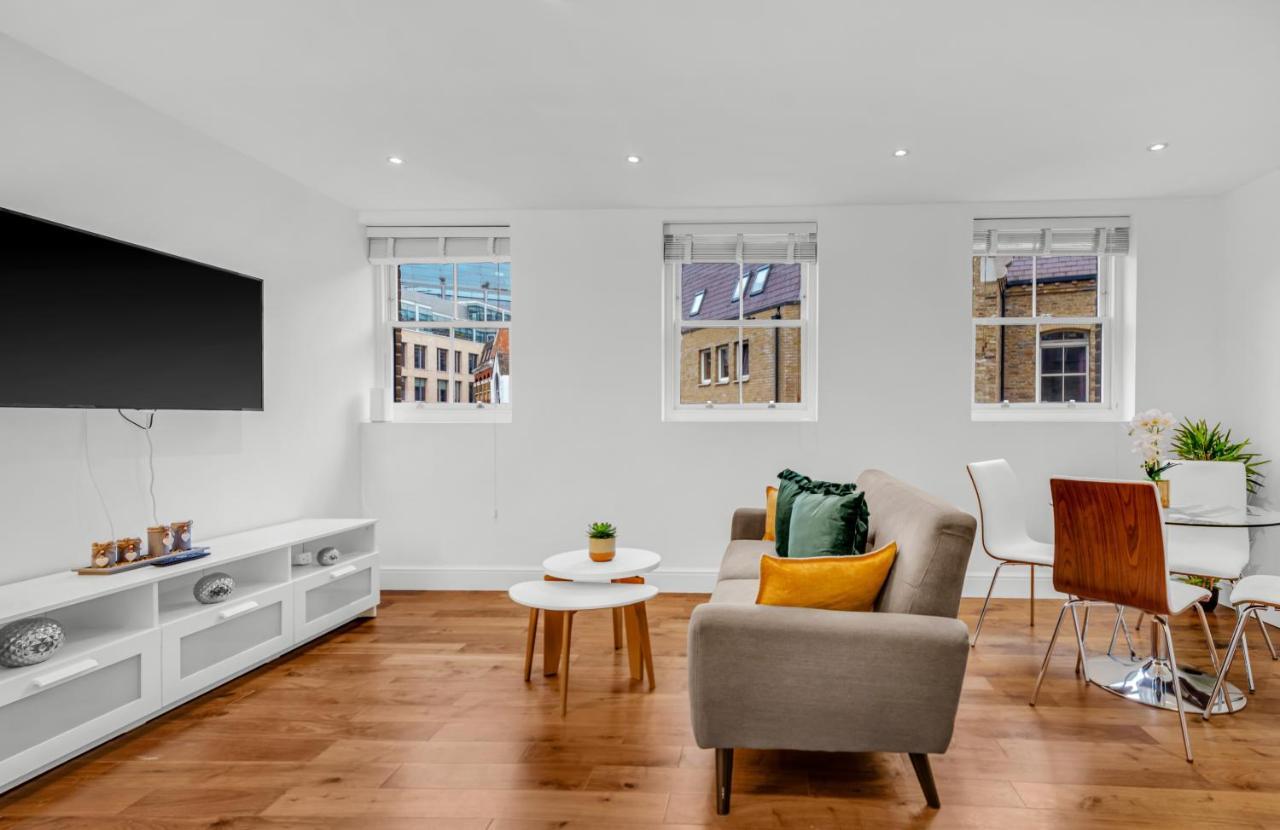 Apartment Mysquare Vibrant And Sleek 2 Bed In Artillery Lane *