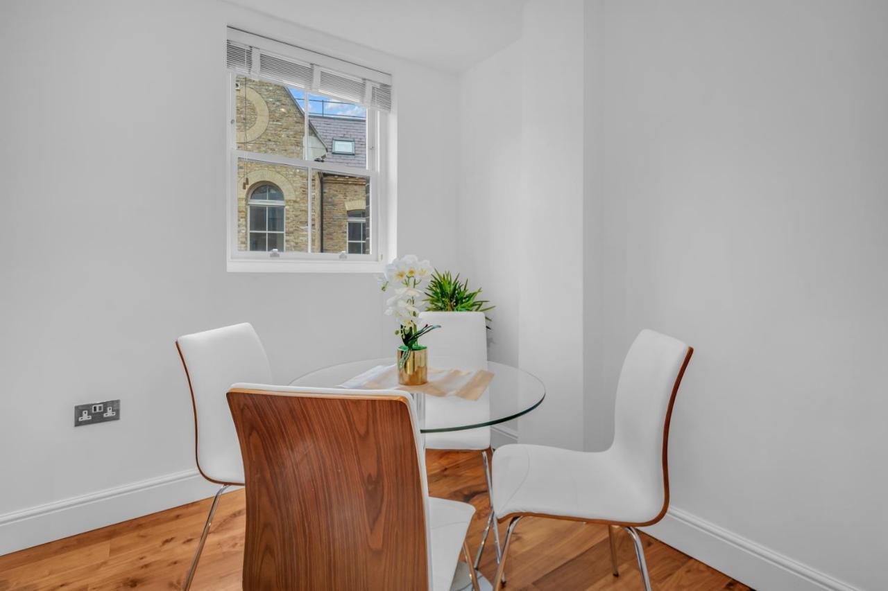Mysquare Vibrant And Sleek 2 Bed In Artillery Lane * London
