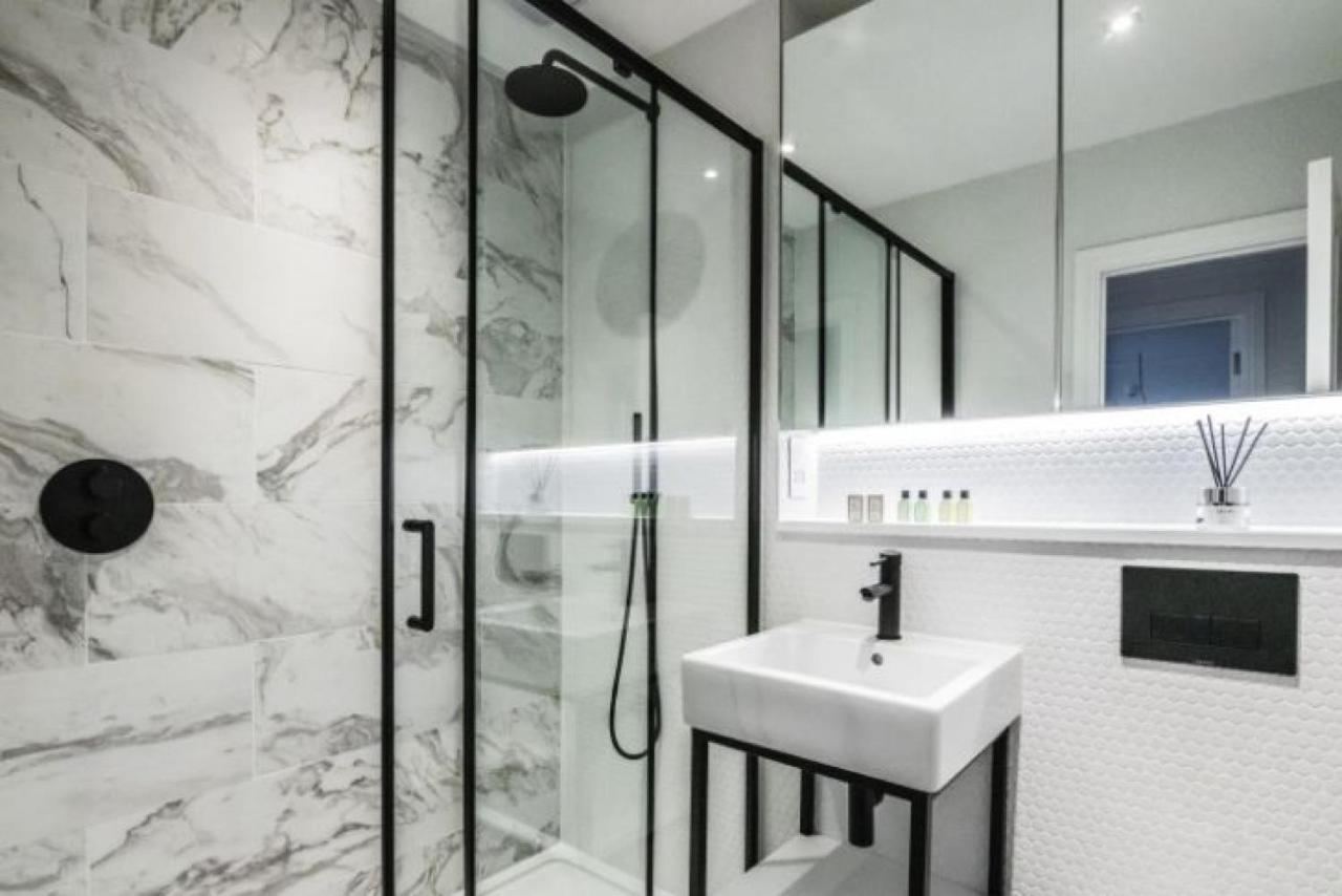 Royal Kensington In Cromwell Road London