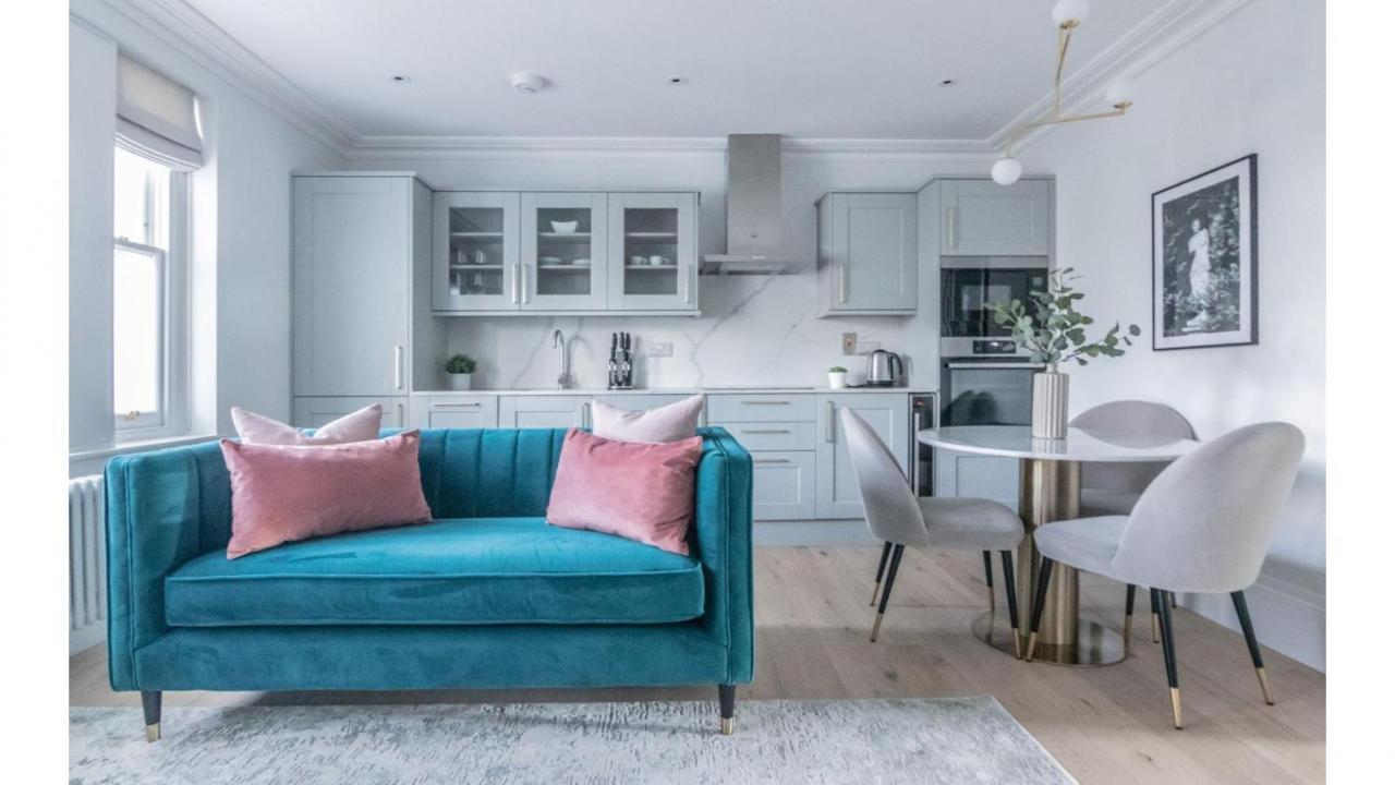Royal Kensington In Cromwell Road Londres
