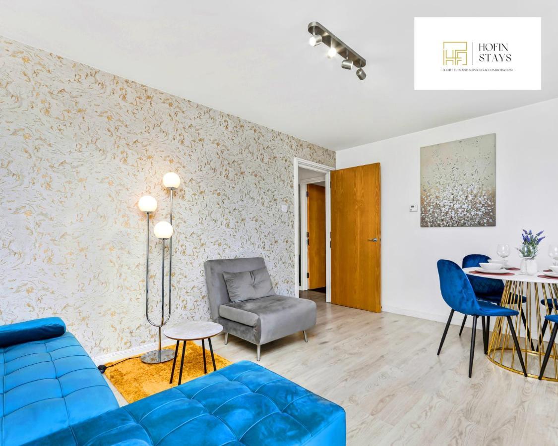 Apartment 2 Modern Double Bed For 6 Guests By Hofin Short Lets & Serviced London