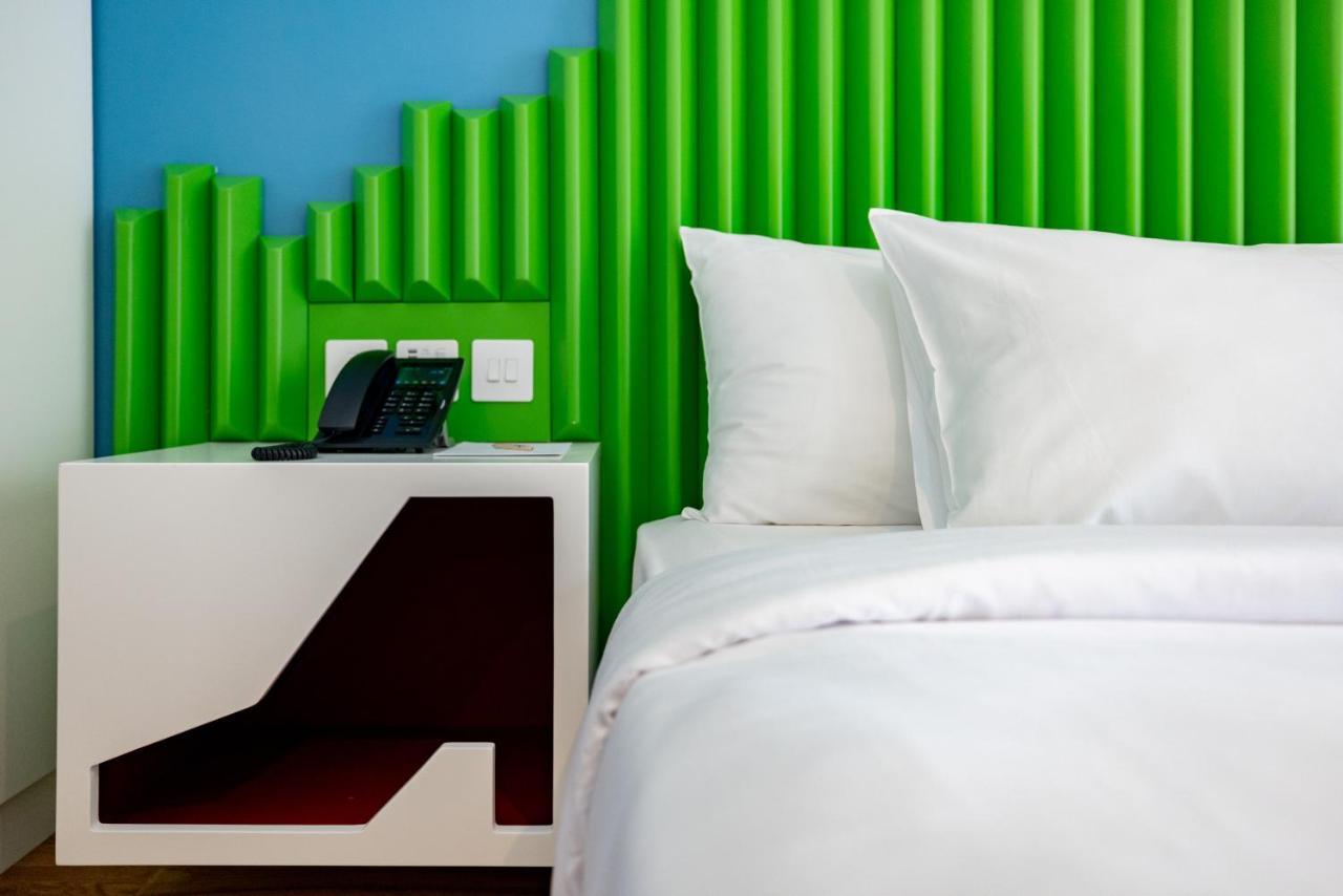 Hotel Limehouse Library 4*