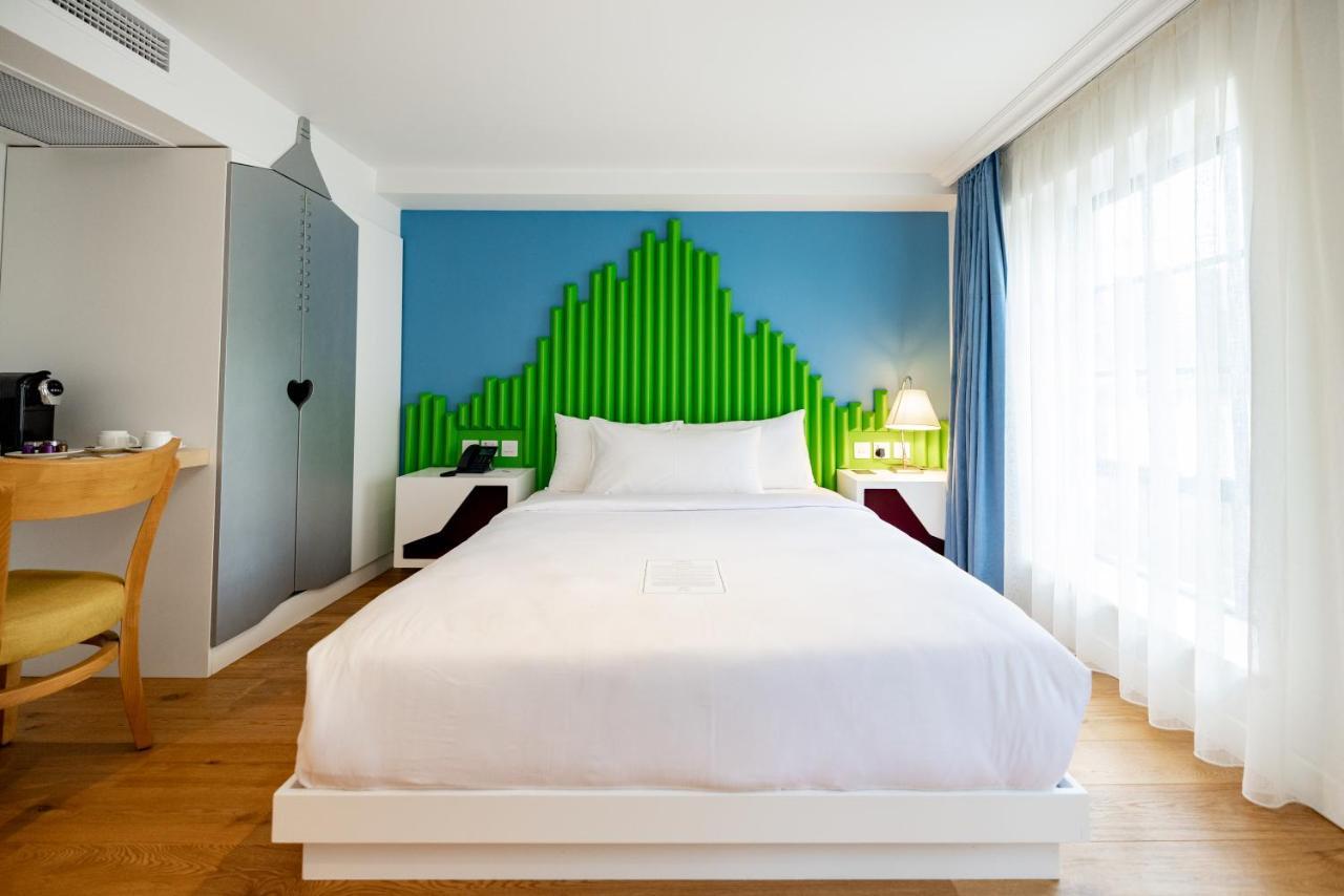 Limehouse Library 4* Londen
