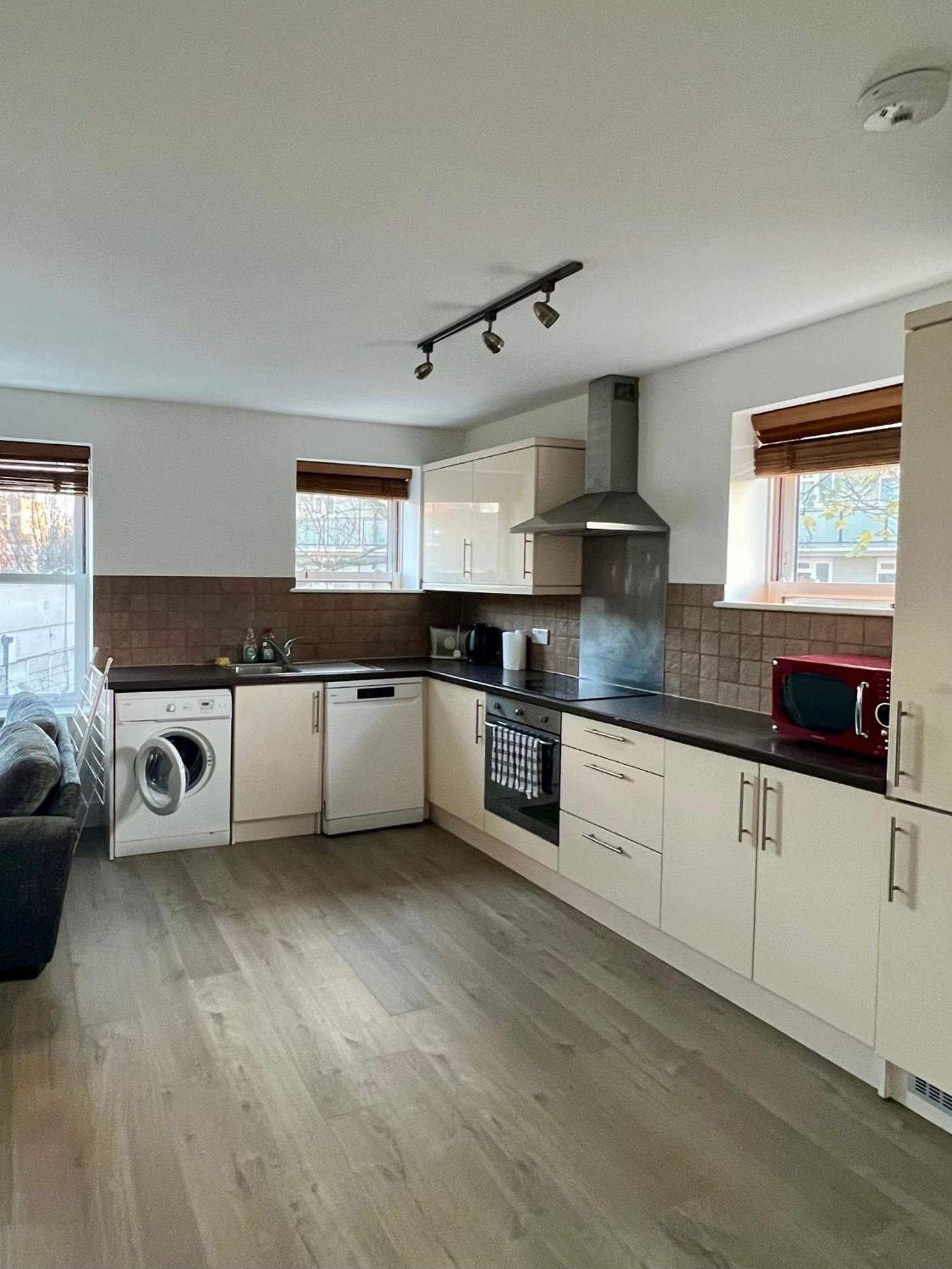 221 Clapham Road *
