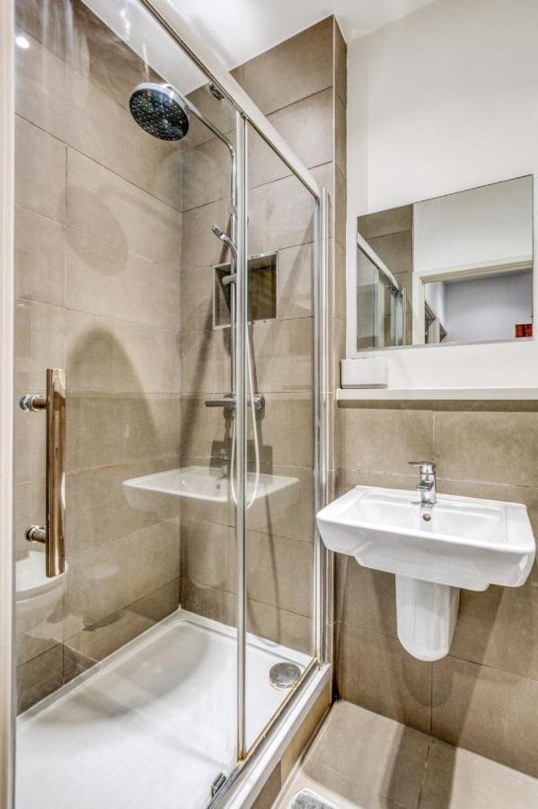 Fantastic 1 Bed By Heathrow Airport Appartement