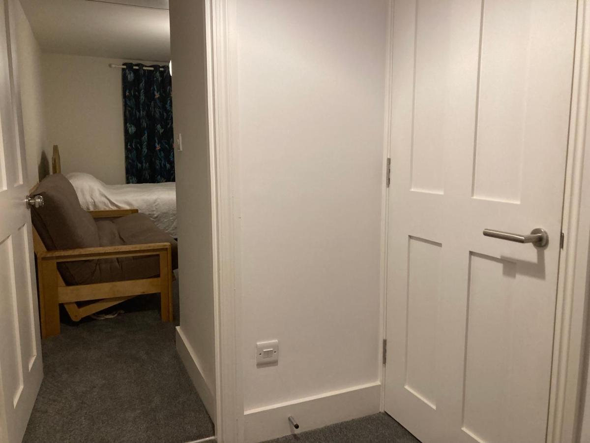 Beautiful 1-bed In *