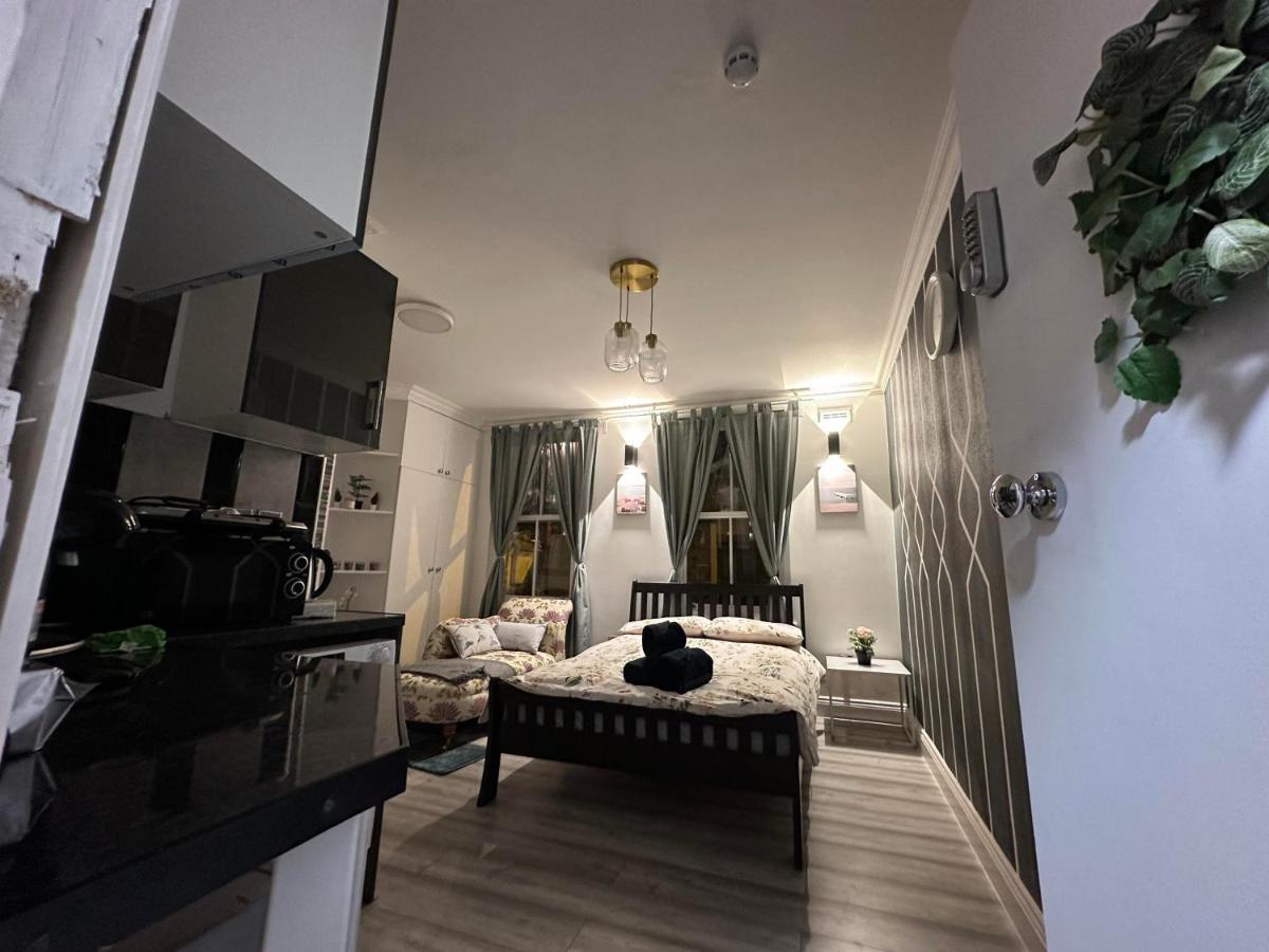 Fabulous To Acton Town Appartement