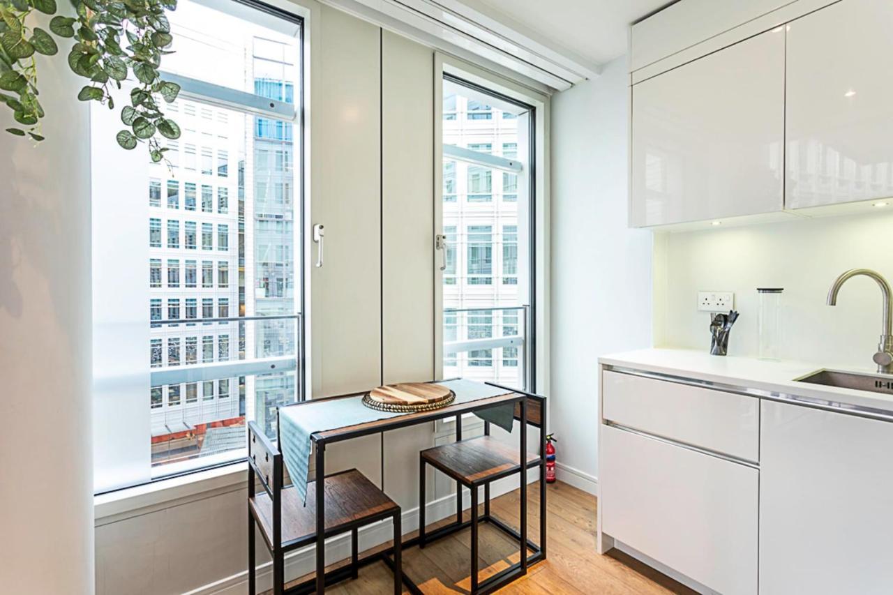 Idyllic Covent Garden Flat Apartment