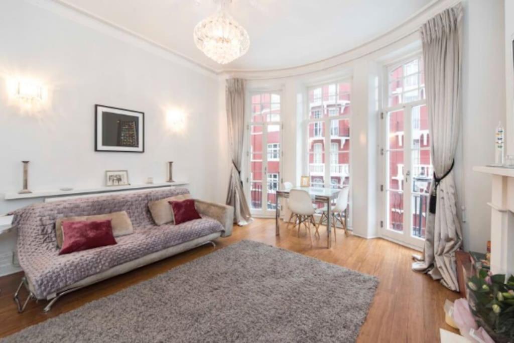 Appartement Elegant Bright Flat - Sleeps 5 Londen