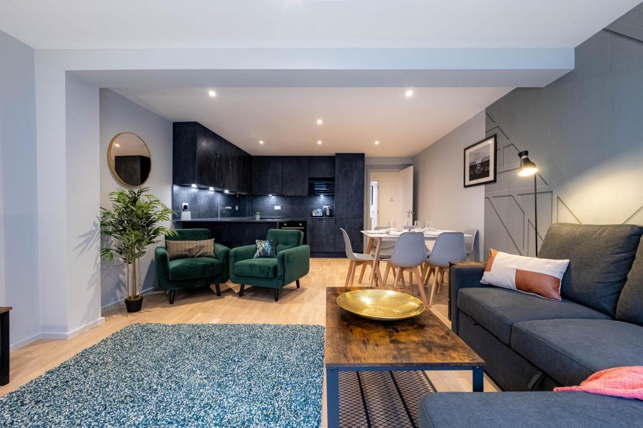 Vakantiehuis Luxurious Hackney Near Train Station *