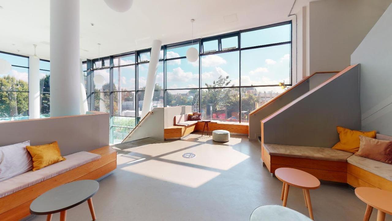 Appartement For Students Only Private Bedrooms With Shared Kitchen And At Iq Haywood House In Londen