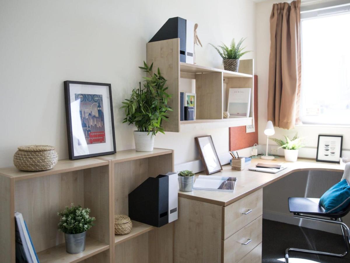 For Students Only Ensuite Bedrooms At Will Wyatt In London