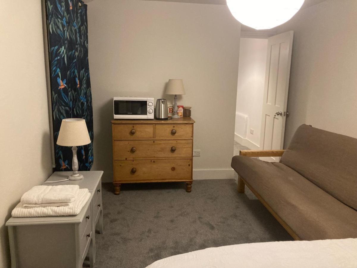 Beautiful 1-bed In Appartement *