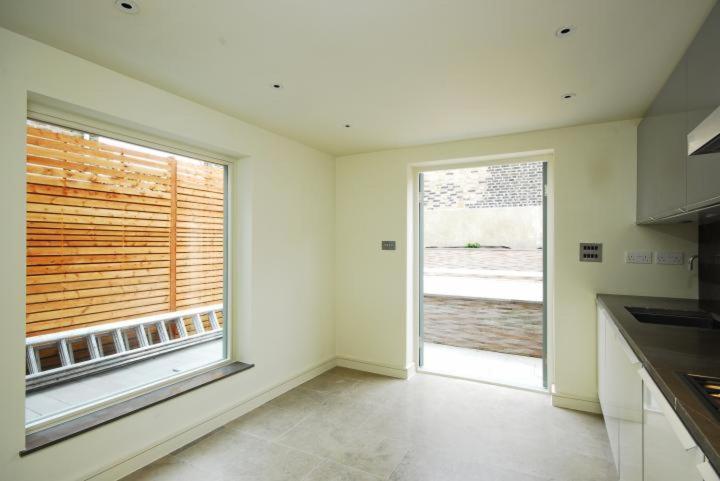 Holiday home Spacious 4br, 2ba *