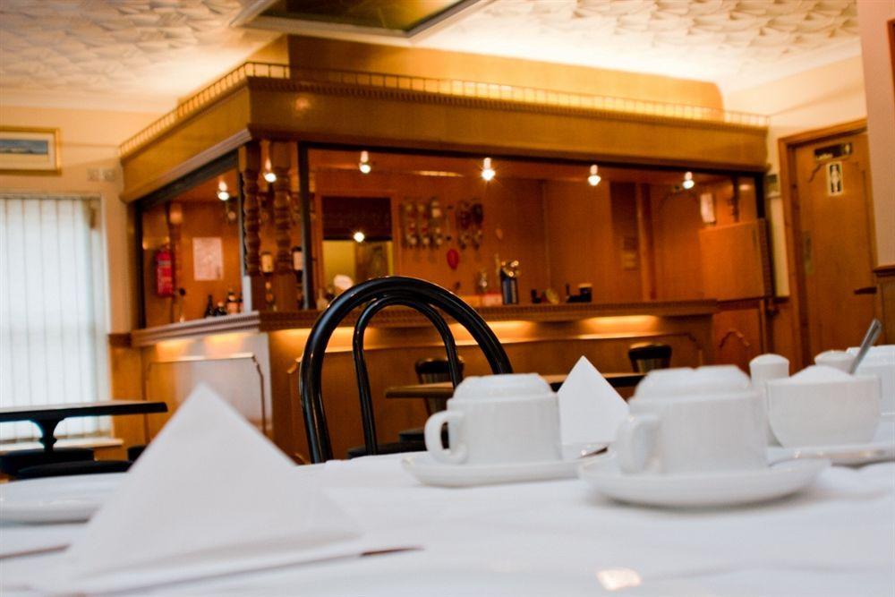 National Hotel 2*