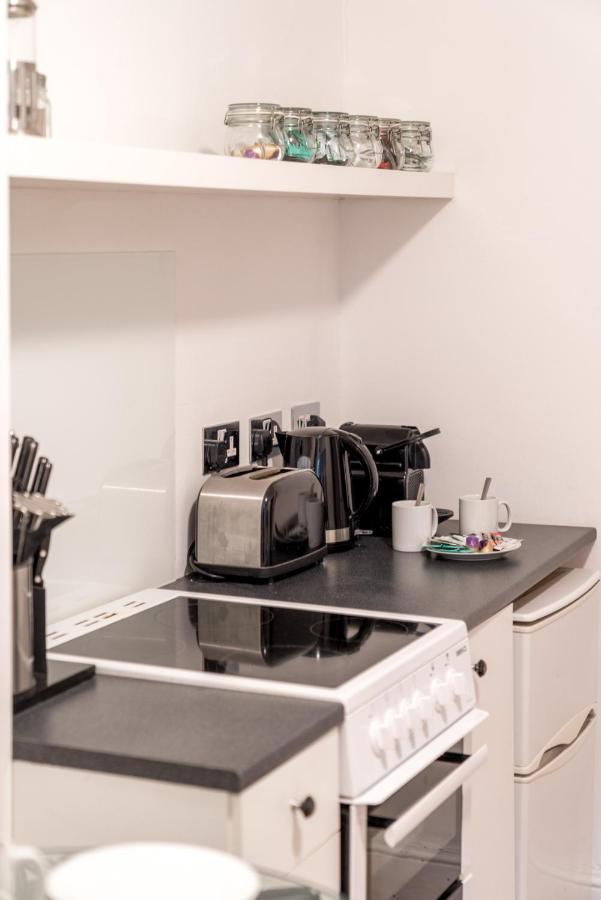 Soho & Covent Garden Apartment, Sleeps 3 London