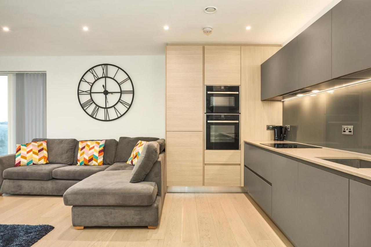2 Bedroom Luxury With Balcony Apartamento *