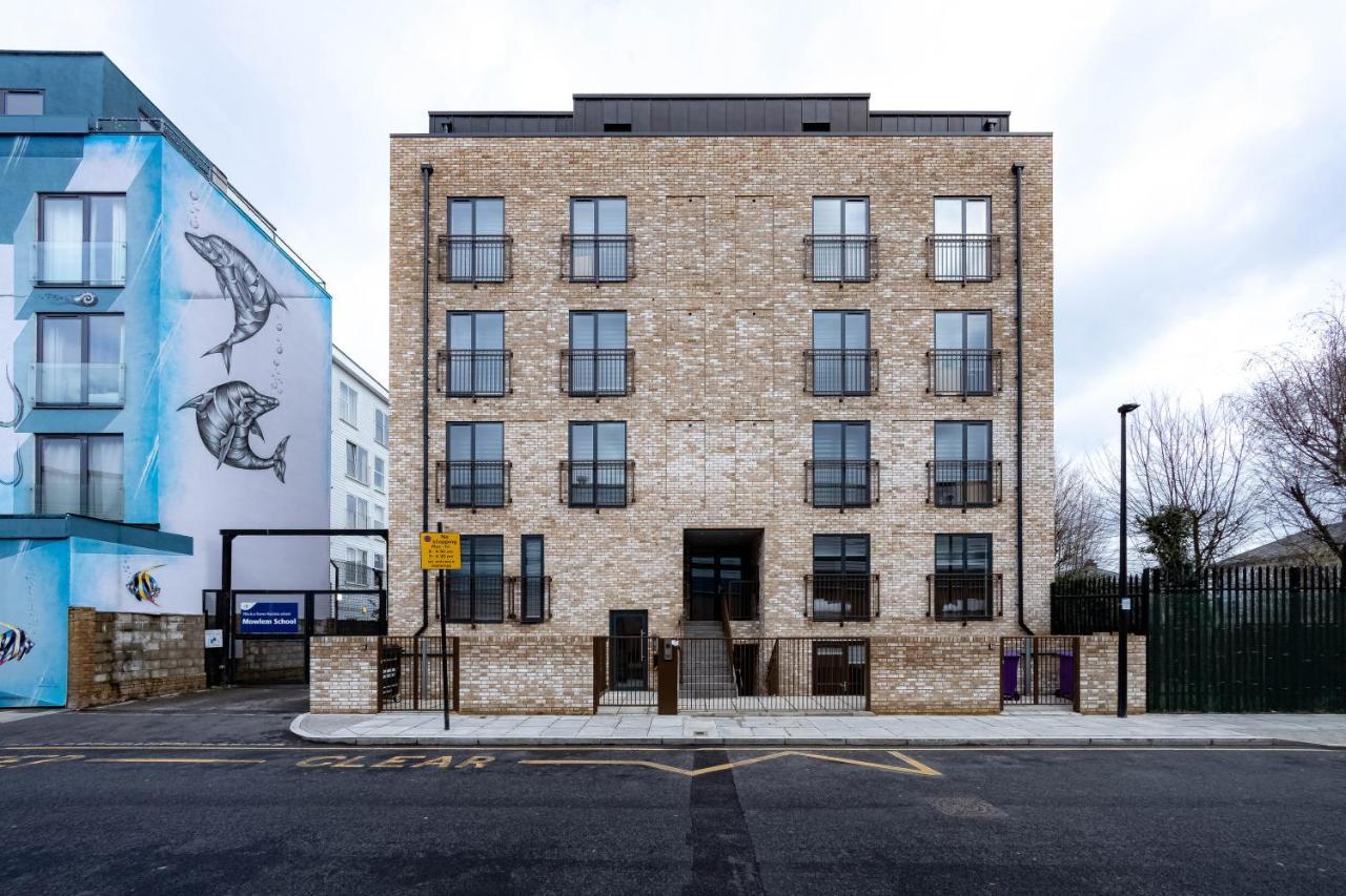 Vakantiehuis Luxurious Hackney Near Train Station *