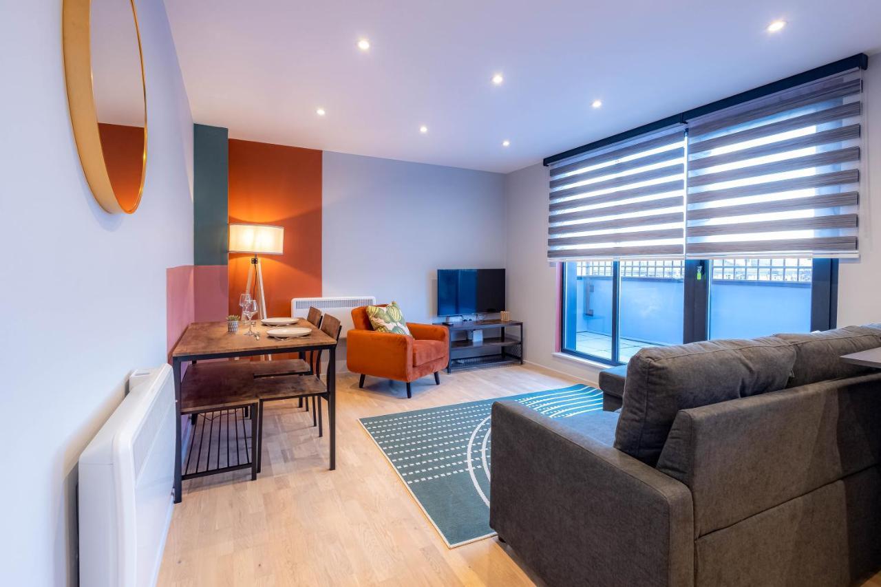 Luxurious Hackney Near Train Station Londen
