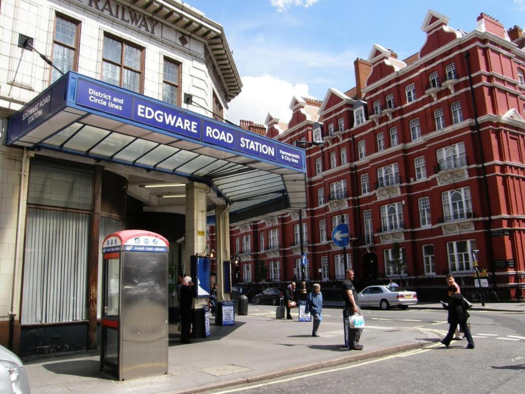 En & Private Bathroom, In Marylebone, Paddington #room Name Is Paris# Homestay
