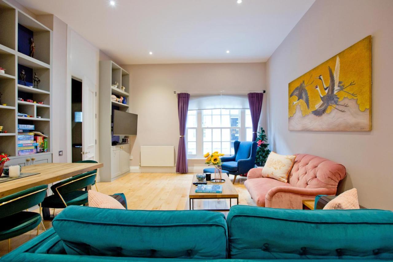 Apartamento 3 Bedroom Modern Mews House *
