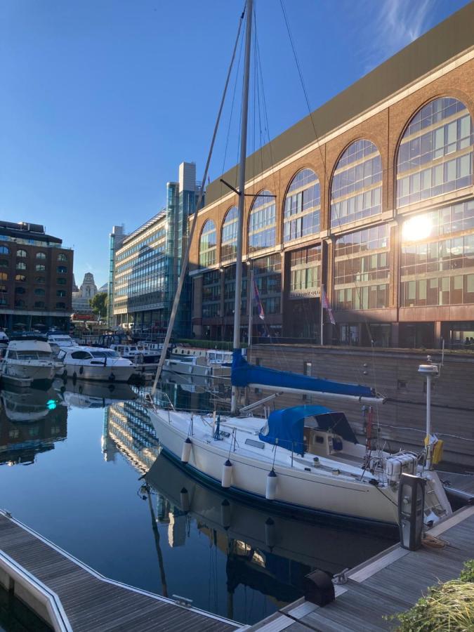 Botel Entire Boat At St Katherine Docks 2 Available Select Using Options Londen
