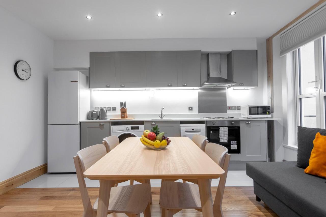Apartment Brand New 1bed - Zone 1 - 4 Stations Nearby