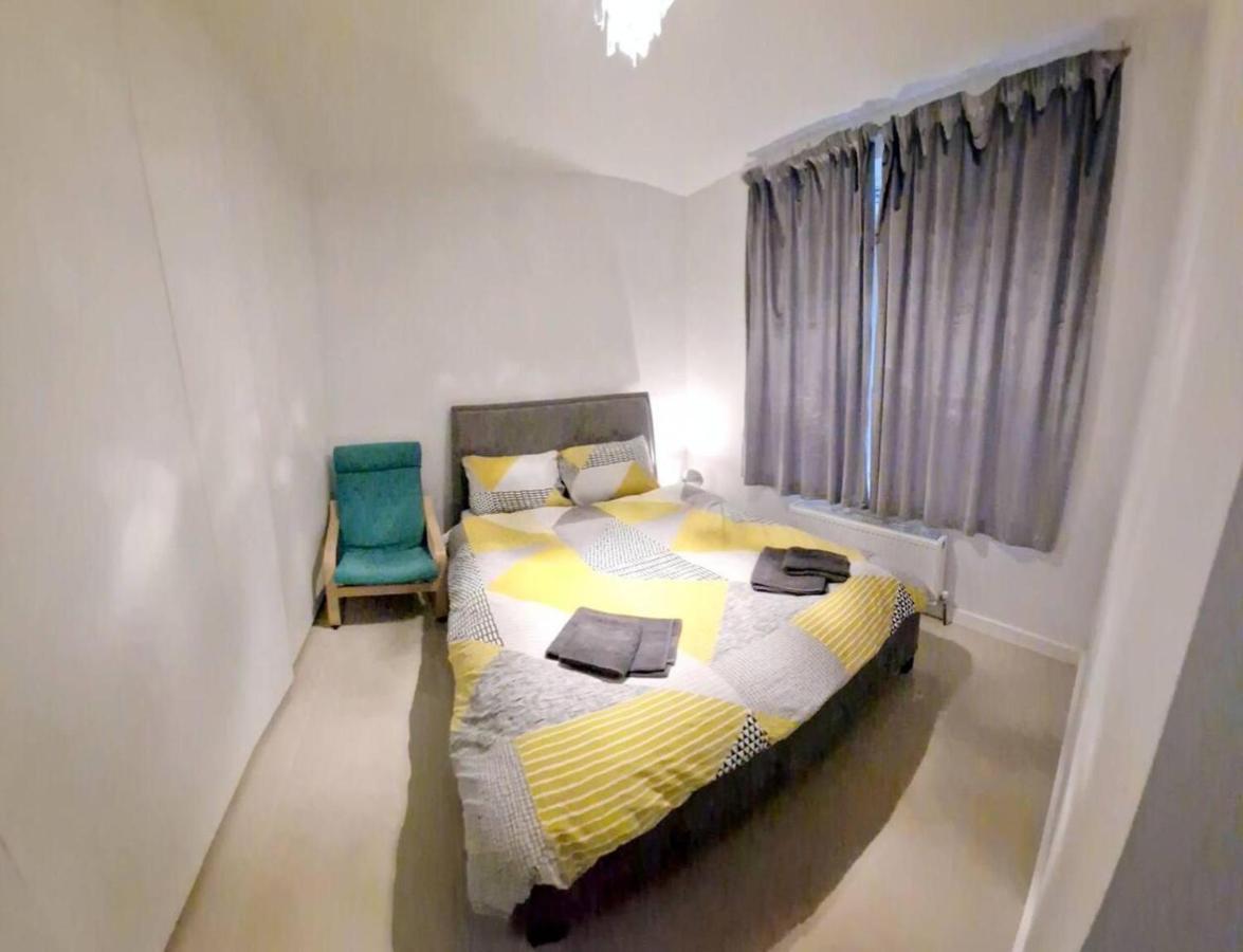 Holiday home Modern 3-bed House In Surrey Quays *