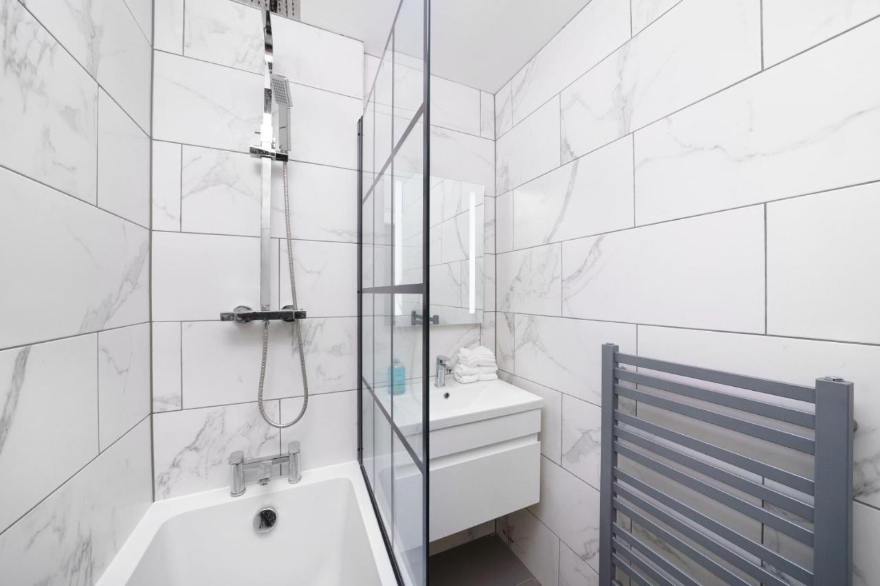 Apartment Stunning Duplex Near Canary Wharf & O2 & Views London