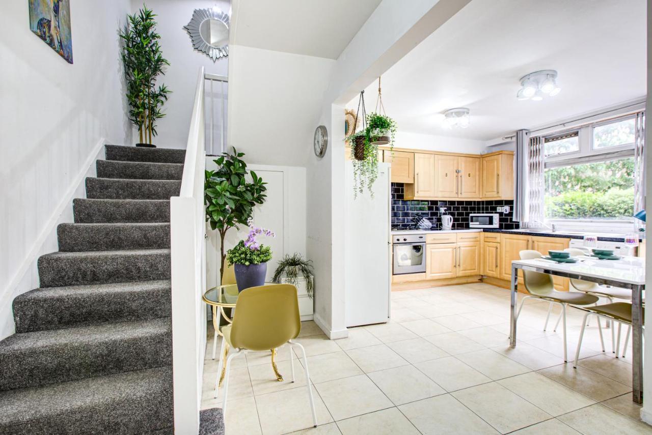 Gorgeous House 4 Bedrooms, 5-baths In Central Near Oxford Street * London
