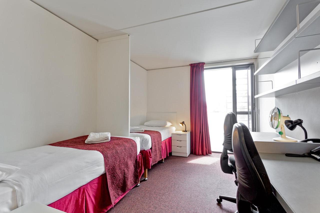 Princes Gardens Apartment