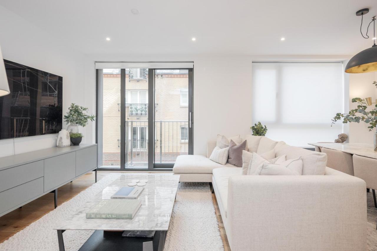 Luxury Mayfair Townhouse With A/c 3br 3ba Сasa de vacaciones
